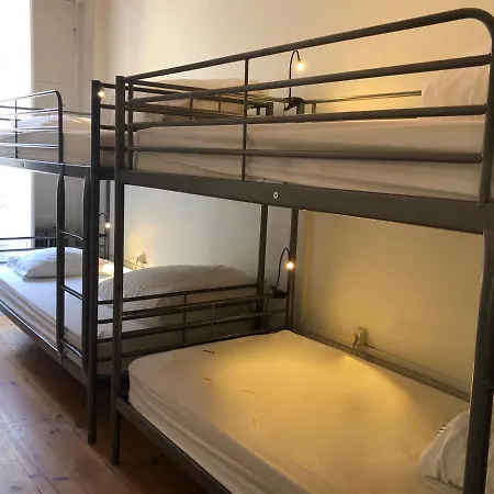 Magnólia Hostel&suites *